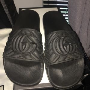 Women’s Gucci slides